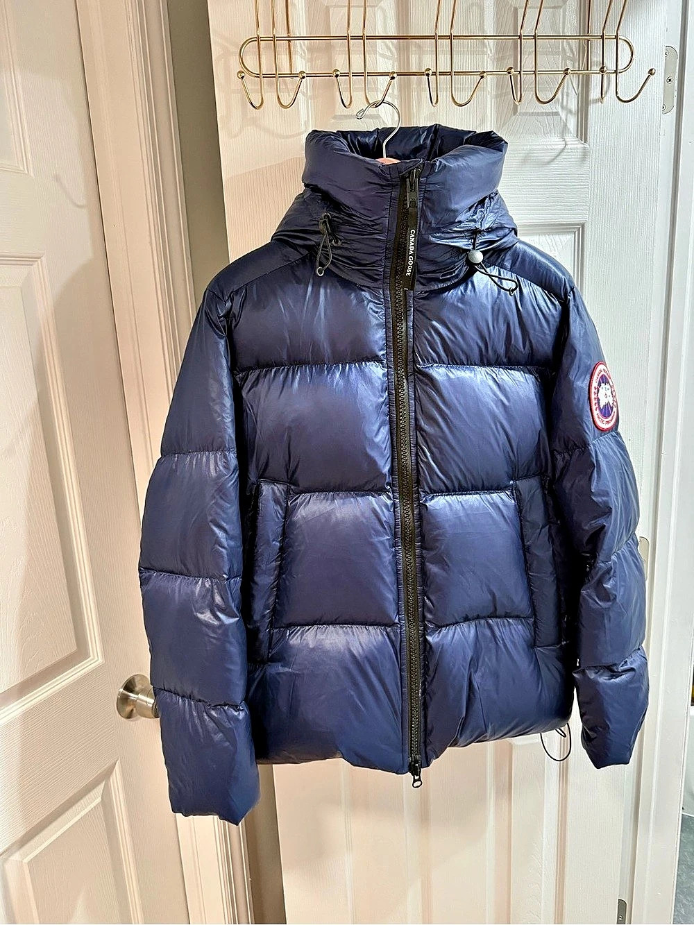 Canada Goose Crofton Puffer Men’s Medium Atlantic Navy 2252MB NWT Condition